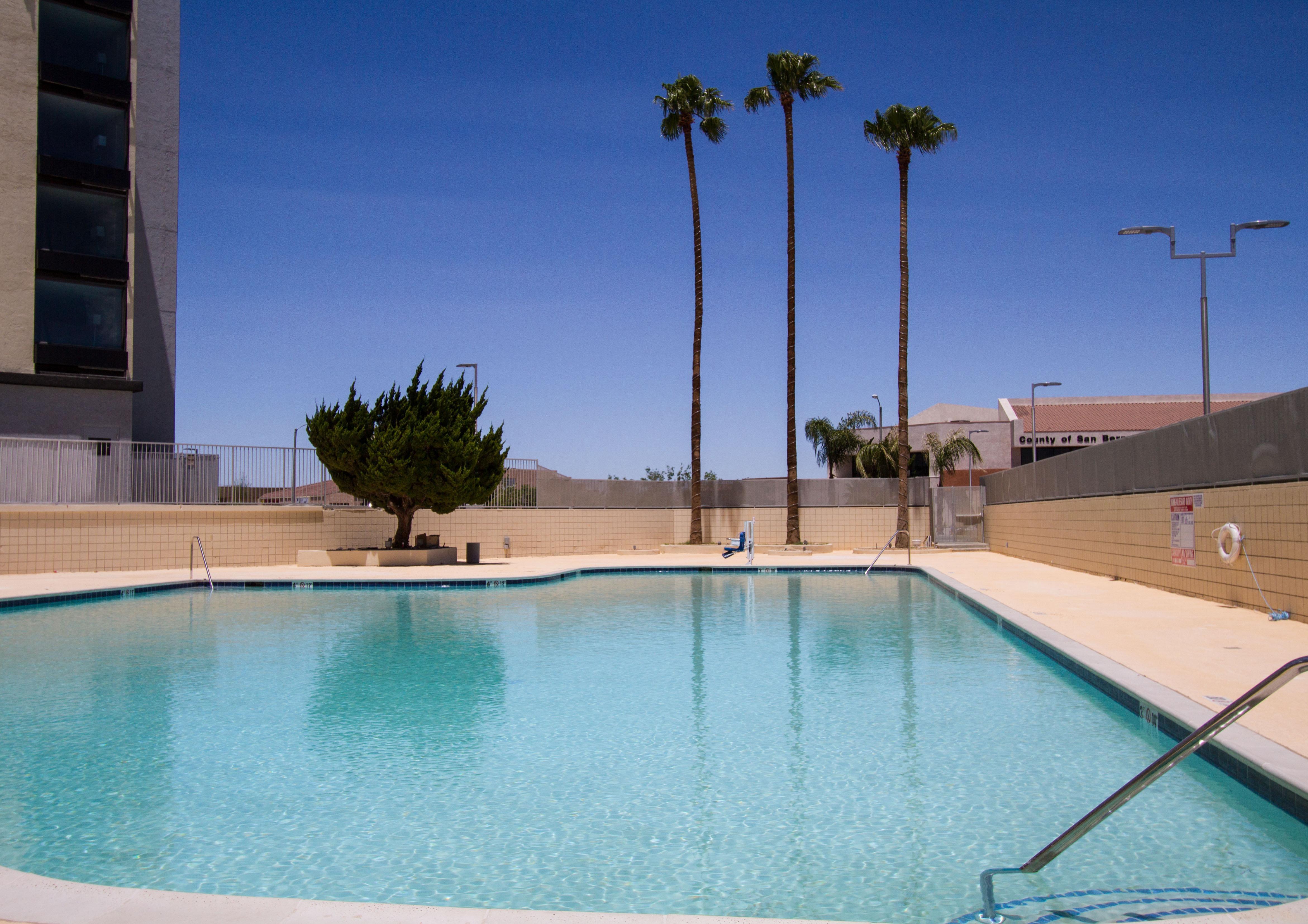 Holiday Inn Victorville By Ihg Εξωτερικό φωτογραφία